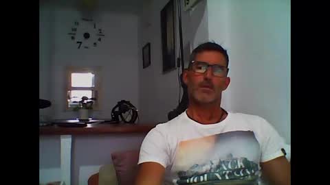 Snapshot of mindthestep chatting on 10-09-25, 09:40 MIND online show from 10-09-25, 09:40