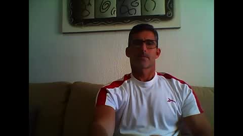 Snapshot of mindthestep chatting on 11-08-25, 12:05 MIND online show from 11-08-25, 12:05