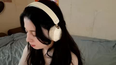 Mindy online show from 04-06-26, 04:46