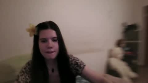 Snapshot of minforbush chatting on 10-23-25, 08:24 Amelia online show from 10-23-25, 08:24