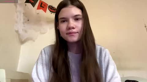 Snapshot of minforbush chatting on 11-02-25, 06:05 Amelia online show from 11-02-25, 06:05