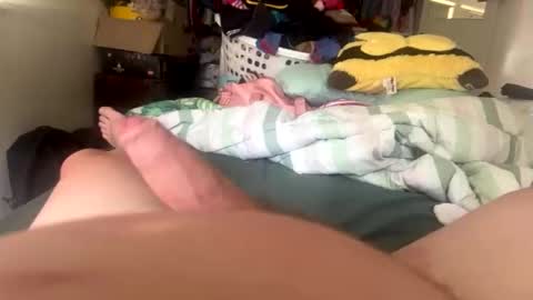 Snapshot of minicockman chatting on 02-19-26, 02:40 minicockman online show from 02-19-26, 02:40