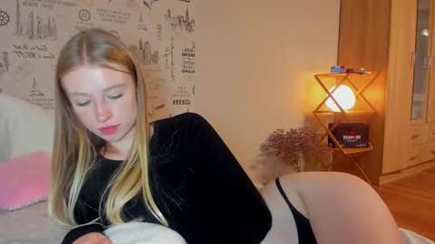 Amelia online show from 09-11-25, 06:19
