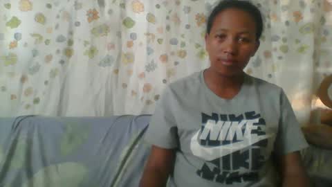 Snapshot of minie4tina chatting on 05-08-26, 11:26 Minie4Tina online show from 05-08-26, 11:26