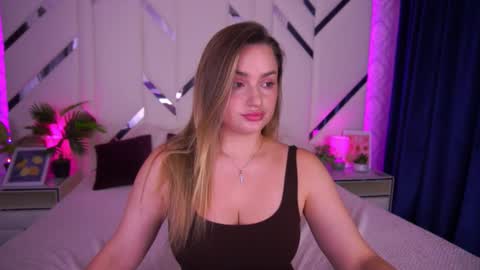 minifox_ online show from 10-17-25, 07:55