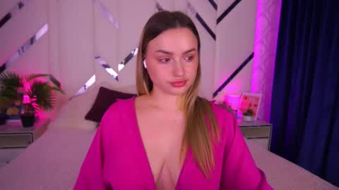 minifox_ online show from 10-30-25, 08:05