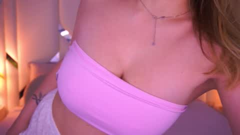 minifox_ online show from 02-26-26, 04:06