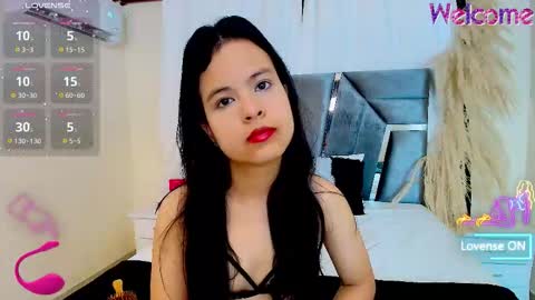 minilove_01 online show from 02-23-26, 12:02