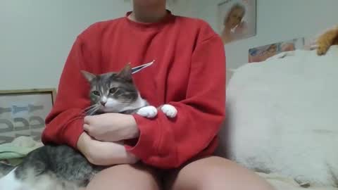 minilynixo online show from 12-21-25, 06:15