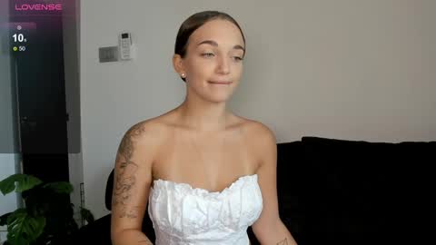 Maya online show from 03-05-25, 02:03