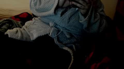 minka0 online show from 12-16-25, 10:15