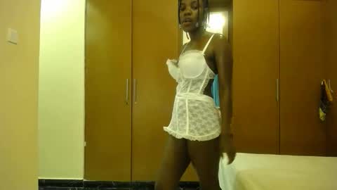 Snapshot of minnie_lila chatting on 09-12-25, 06:57 Lila online show from 09-12-25, 06:57