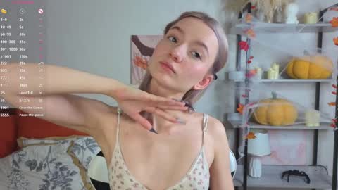 Mary  is here 3 My favorite patterns 77143222321Try my private online show from 11-22-25, 11:15