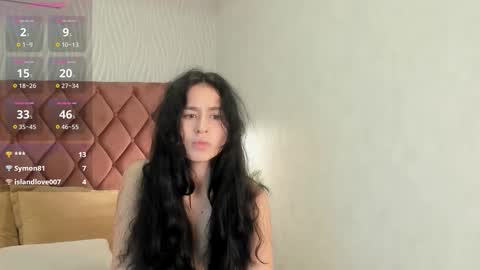 Snapshot of minniiemile chatting on 10-04-25, 08:23 Minnie online show from 10-04-25, 08:23