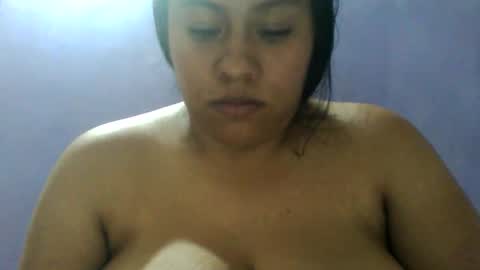 Snapshot of minnisex chatting on 01-04-25, 01:21 Minni Sex online show from 01-04-25, 01:21