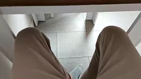 Jesse J. online show from 10-12-25, 01:21