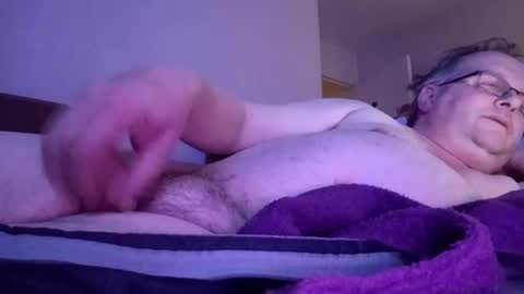 Snapshot of minos60200 chatting on 02-19-25, 08:20 Stephano online show from 02-19-25, 08:20