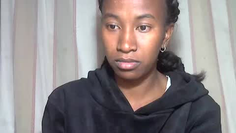 minouch211907 online show from 11-15-25, 07:21