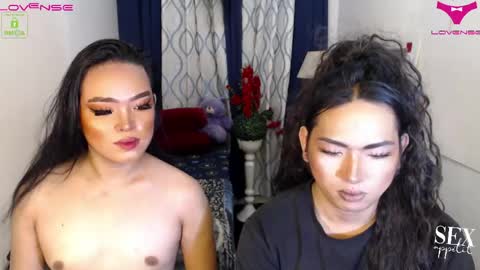 Snapshot of minty_hill chatting on 04-25-26, 02:47 MARIANE online show from 04-25-26, 02:47