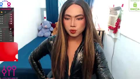 Snapshot of minty_hill chatting on 08-07-26, 03:08 MARIANE online show from 08-07-26, 03:08