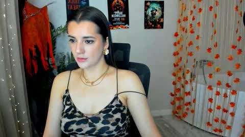 Jessi online show from 10-12-25, 11:42