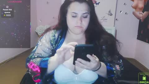Snapshot of mira_cle_ chatting on 07-06-26, 07:49 mira_cle_ online show from 07-06-26, 07:49