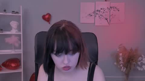 Darling Mira online show from 02-18-26, 10:06