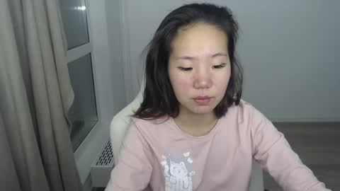 mira_g online show from 03-10-25, 04:14