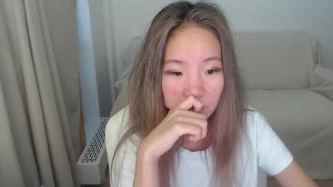 mira_g online show from 09-08-25, 04:50