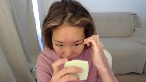 mira_g online show from 09-26-25, 06:17