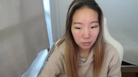 mira_g online show from 11-26-25, 09:43