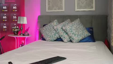 Mira online show from 07-04-26, 04:51