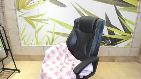 Mira online show from 12-08-24, 07:37