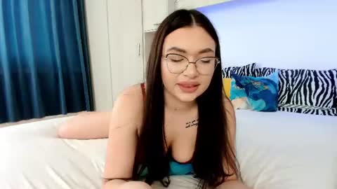 Snapshot of mira_marble chatting on 07-23-26, 04:43 mira marble online show from 07-23-26, 04:43
