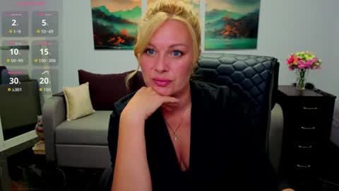 Snapshot of mira_whitme chatting on 07-03-26, 12:00 Mira online show from 07-03-26, 12:00