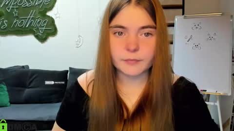 Snapshot of miraa_bloom chatting on 01-18-26, 02:21 miraa_bloom online show from 01-18-26, 02:21