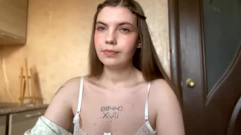 Snapshot of mirabunnys chatting on 05-20-26, 02:07 Mira online show from 05-20-26, 02:07
