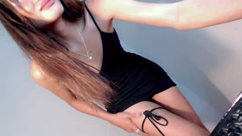 Zoey online show from 02-26-25, 12:27