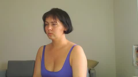 Snapshot of miradiaz chatting on 06-11-26, 08:34 Meera online show from 06-11-26, 08:34