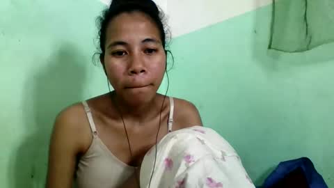 mirah881 online show from 10-06-25, 05:54