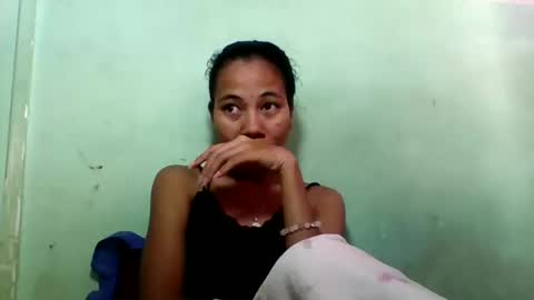 Snapshot of mirah881 chatting on 05-16-26, 05:48 mirah881 online show from 05-16-26, 05:48