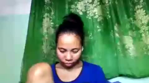 Snapshot of mirah881 chatting on 06-13-26, 05:33 mirah881 online show from 06-13-26, 05:33