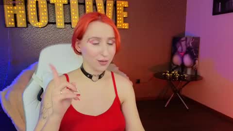 Snapshot of miralush chatting on 02-14-25, 01:18 Mira online show from 02-14-25, 01:18