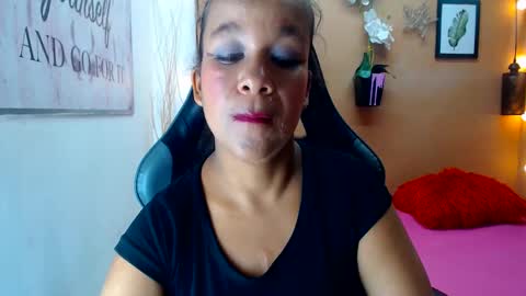 miranda_cute43 online show from 11-29-25, 07:06
