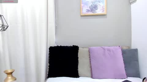    online show from 03-04-25, 12:12