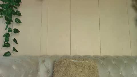 Miranda online show from 03-11-26, 01:06