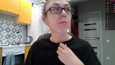 MIRANDA online show from 11-10-25, 03:44