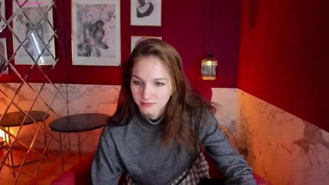 Snapshot of mirandaglow chatting on 01-21-25, 05:49 Miranda online show from 01-21-25, 05:49