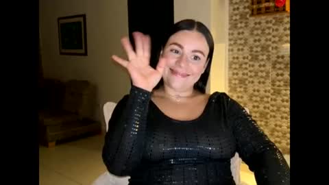 Snapshot of mirandaredd chatting on 07-26-26, 06:43 Miranda online show from 07-26-26, 06:43