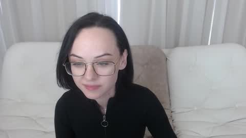 Snapshot of mirasky chatting on 02-05-25, 10:41 Mira online show from 02-05-25, 10:41